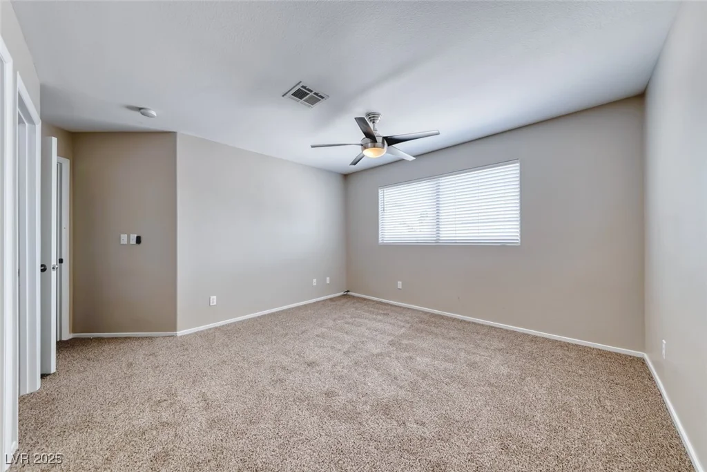 2103 Falcon Crest, North Las Vegas, NV 89031