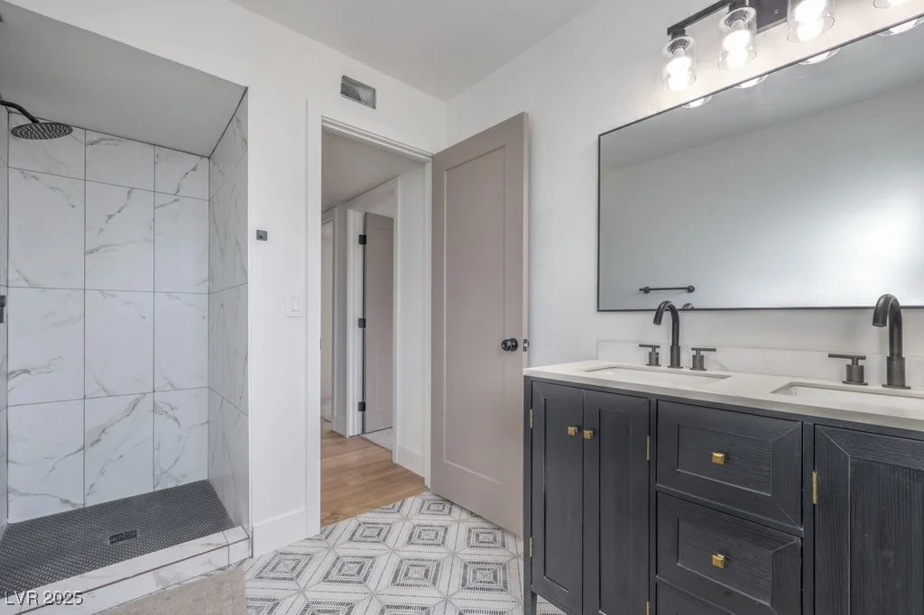 210 Longacres, Henderson, NV 89015
