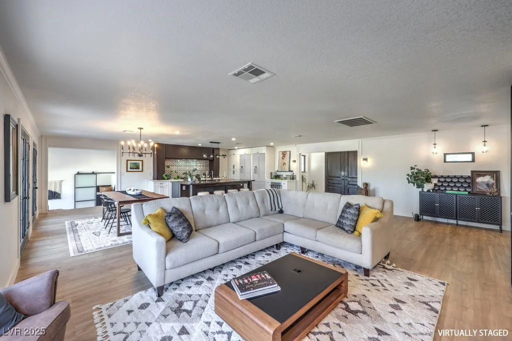210 Longacres, Henderson, NV 89015