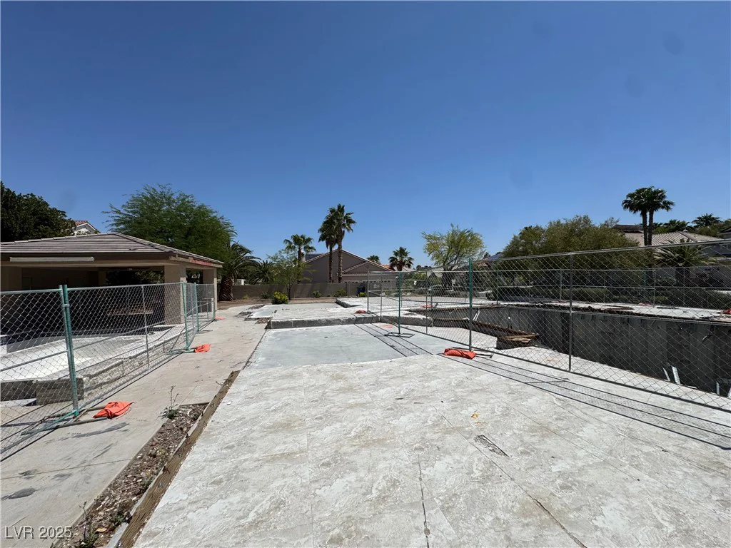 7360 Bachelors Button, Las Vegas, NV 89131