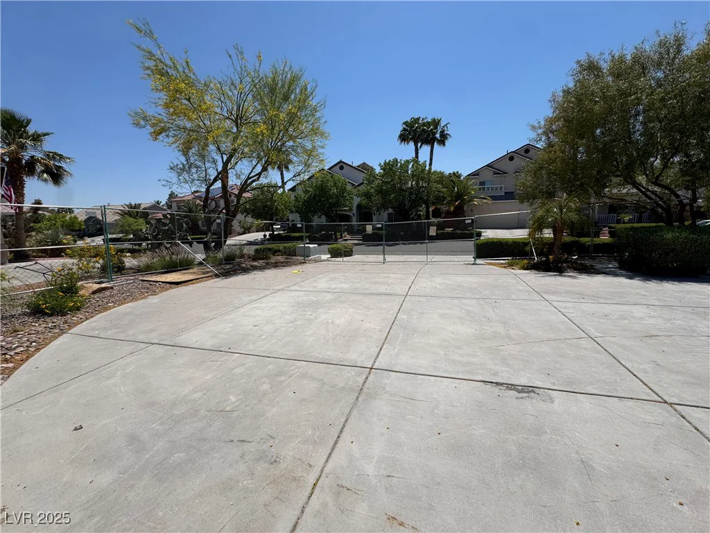 7360 Bachelors Button, Las Vegas, NV 89131