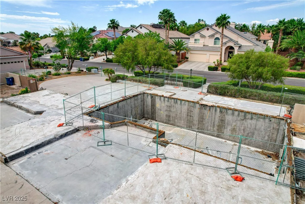 7360 Bachelors Button, Las Vegas, NV 89131