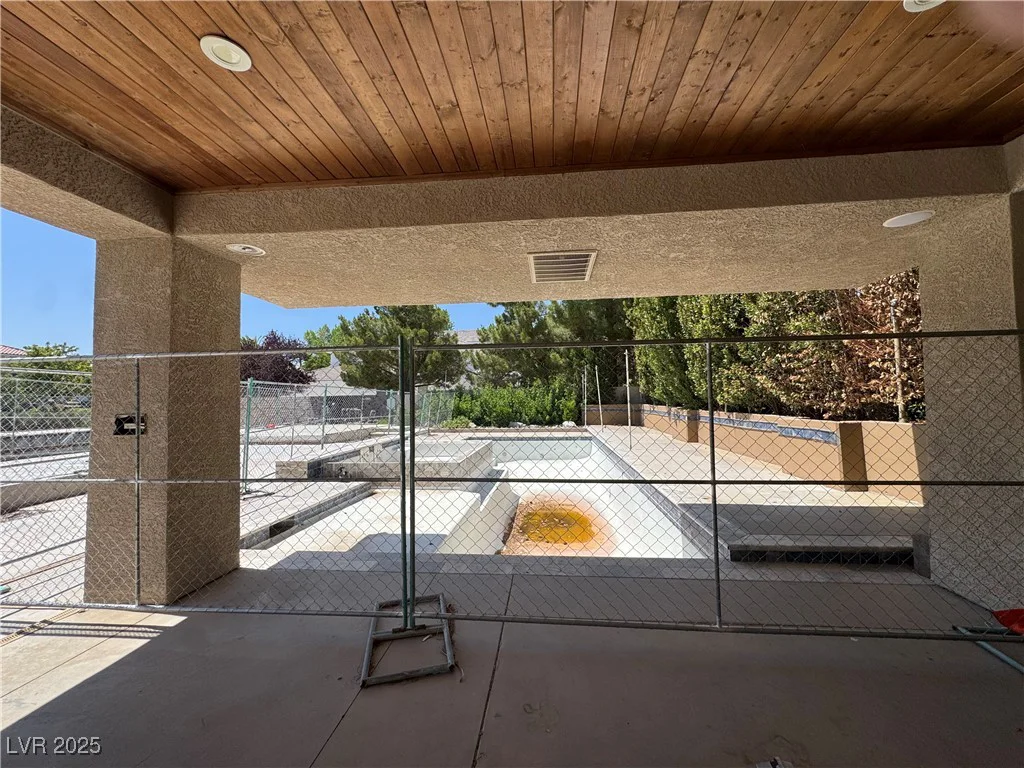 7360 Bachelors Button, Las Vegas, NV 89131