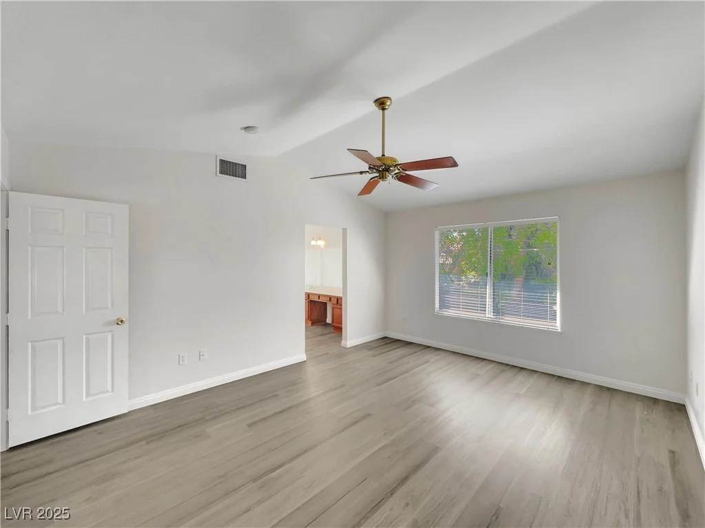8632 Skyward, Las Vegas, NV 89145