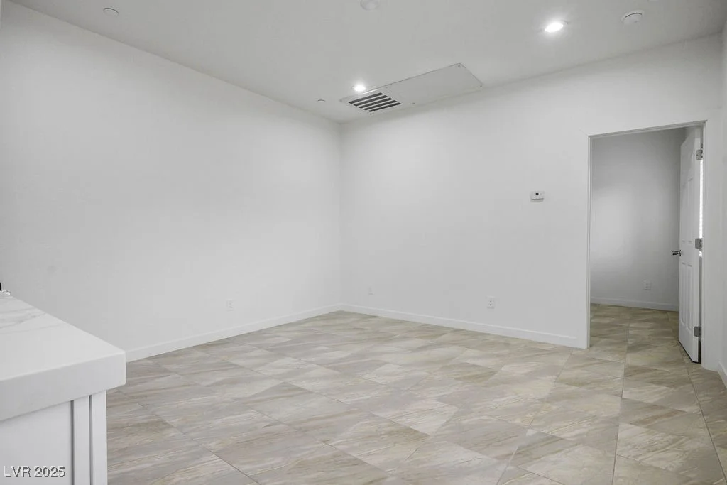 4797 Imperial, Las Vegas, NV 89104