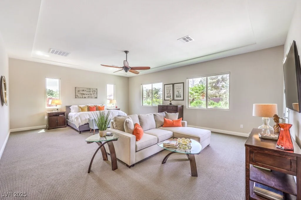 7111 Bath, Las Vegas, NV 89131