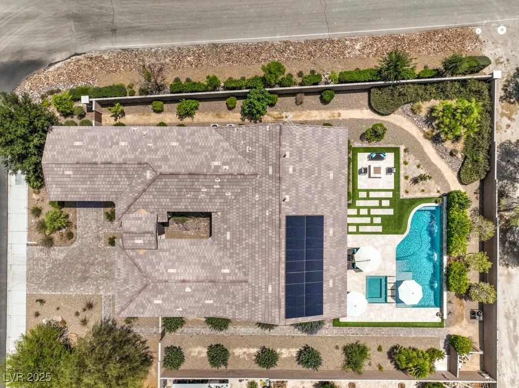 7111 Bath, Las Vegas, NV 89131