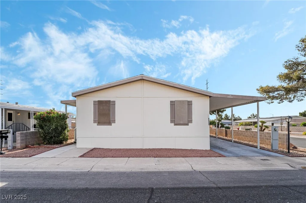 3580 Katmai, Las Vegas, NV 89122