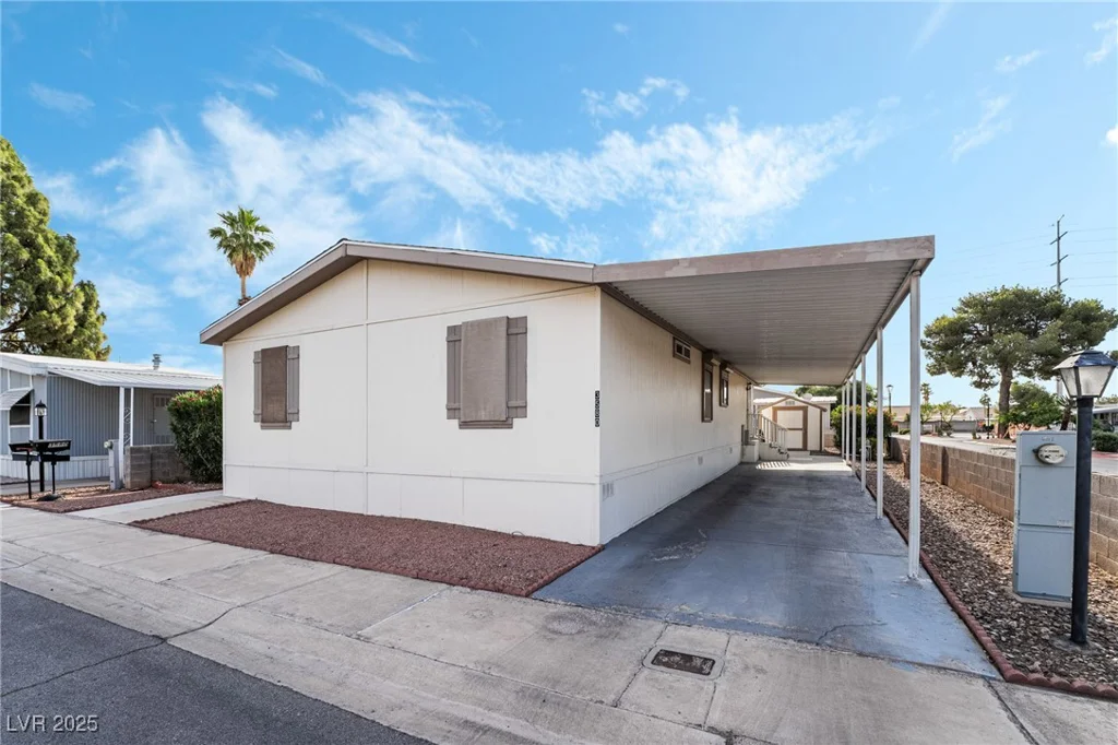 3580 Katmai, Las Vegas, NV 89122