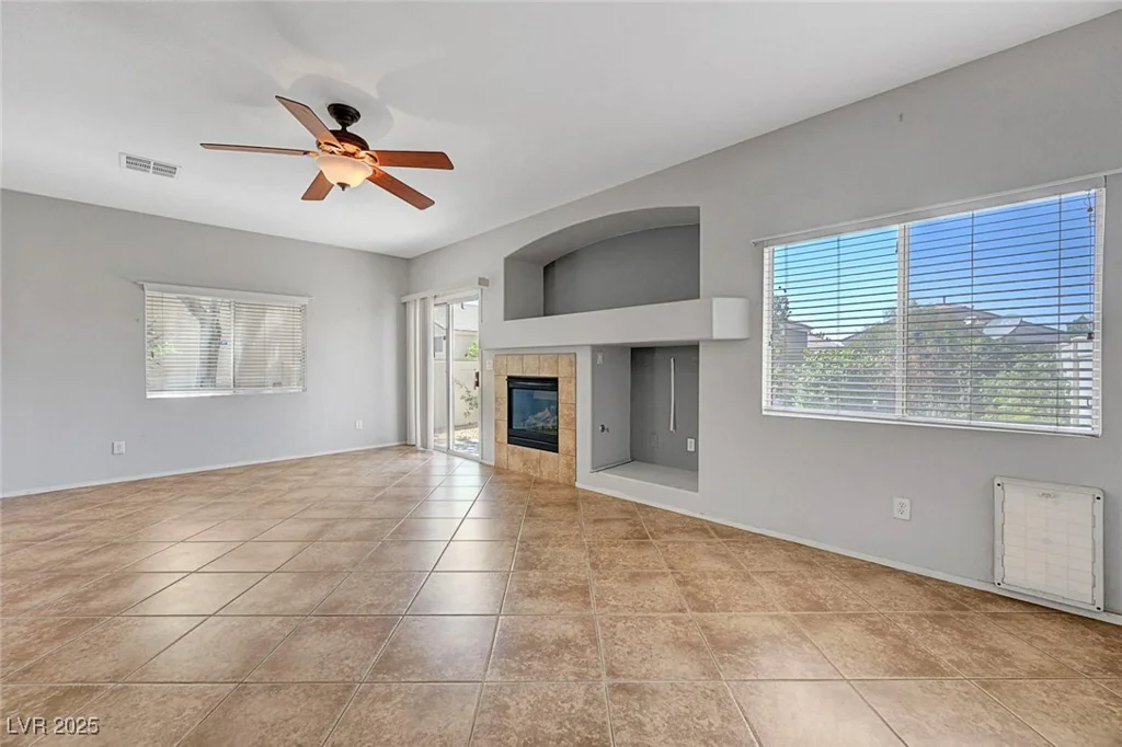 1574 Ward Frontier, Henderson, NV 89002