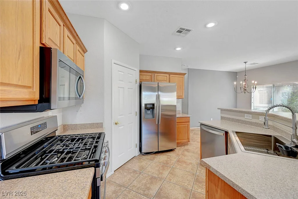 1574 Ward Frontier, Henderson, NV 89002