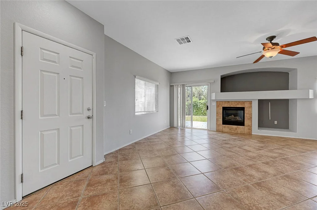 1574 Ward Frontier, Henderson, NV 89002