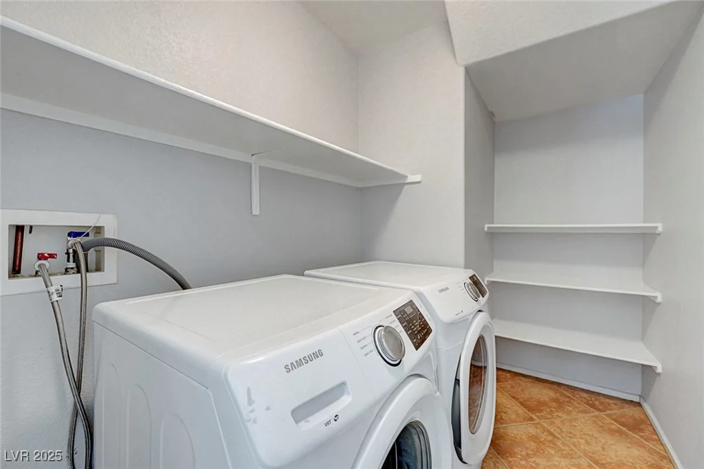 1574 Ward Frontier, Henderson, NV 89002