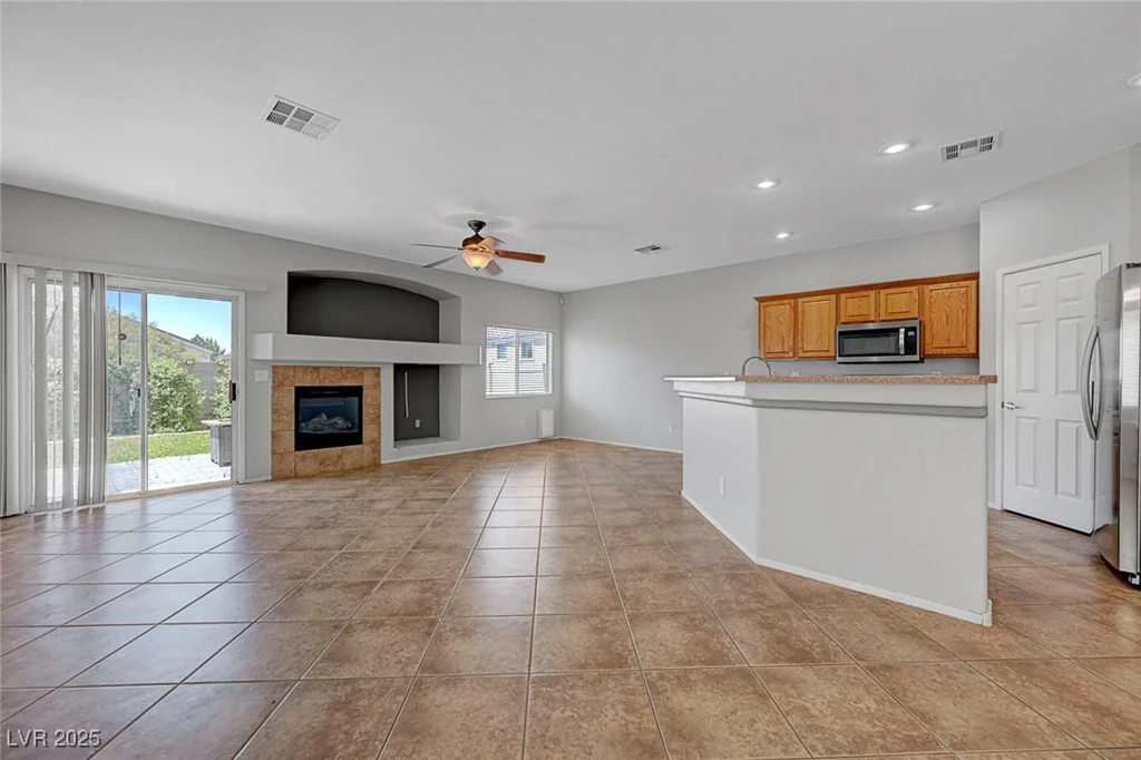 1574 Ward Frontier, Henderson, NV 89002