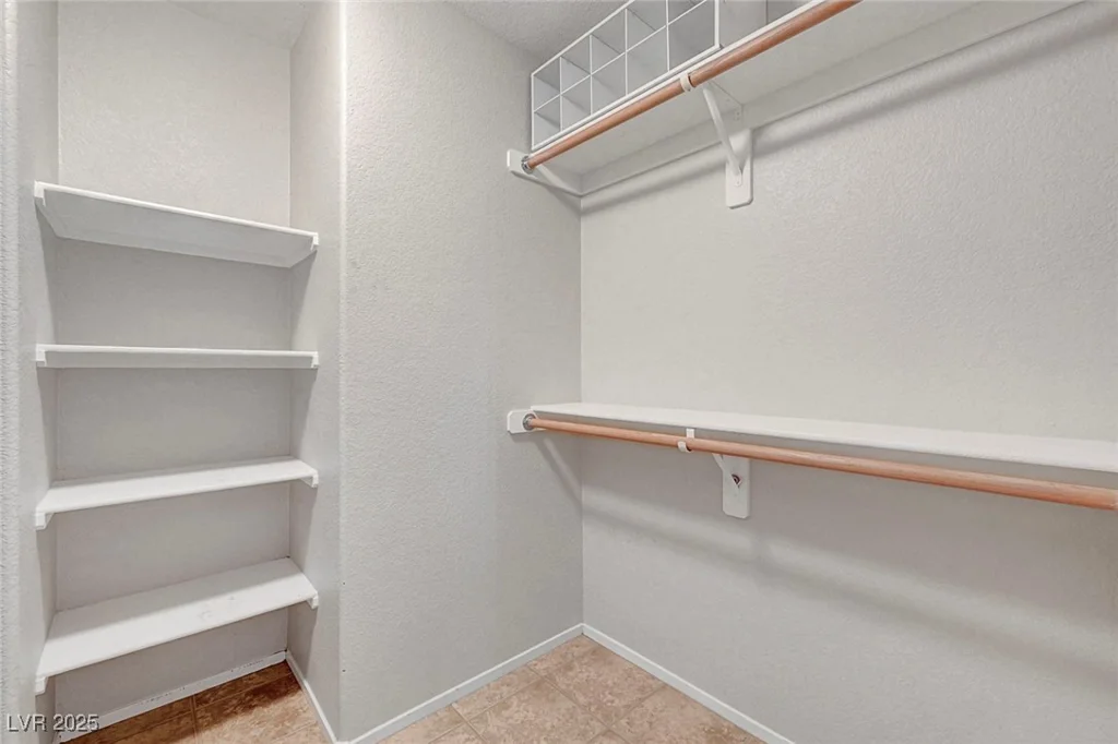 1574 Ward Frontier, Henderson, NV 89002