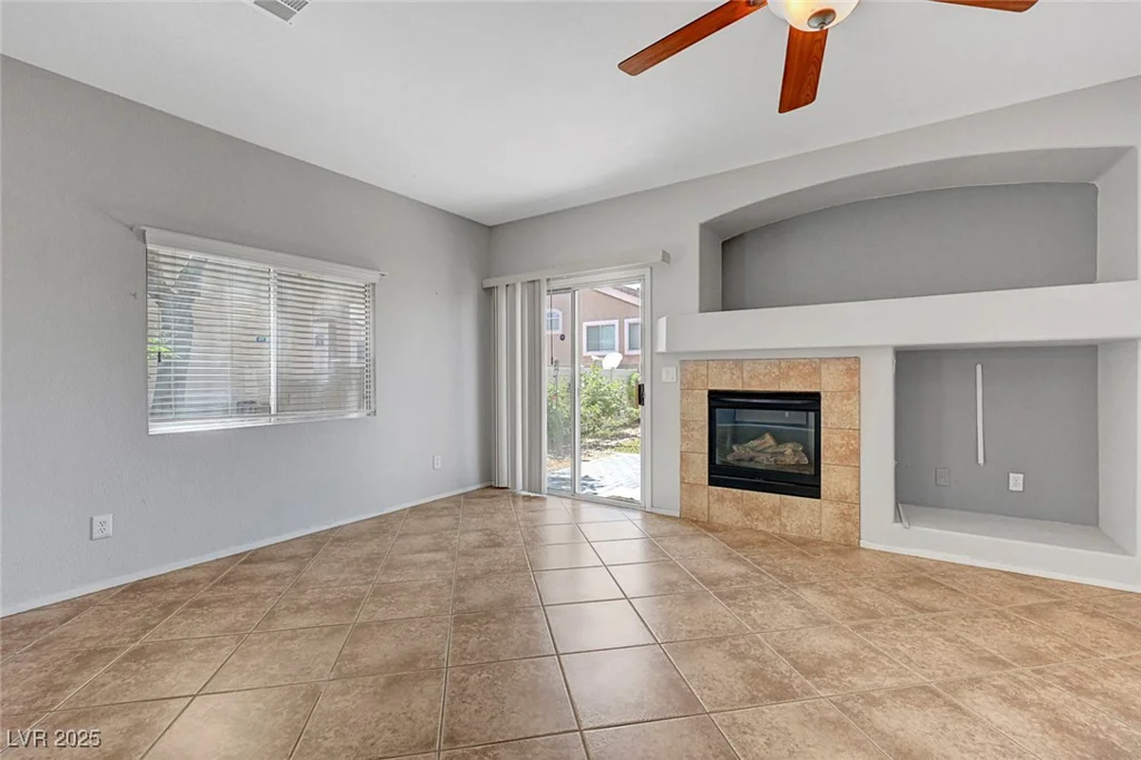 1574 Ward Frontier, Henderson, NV 89002
