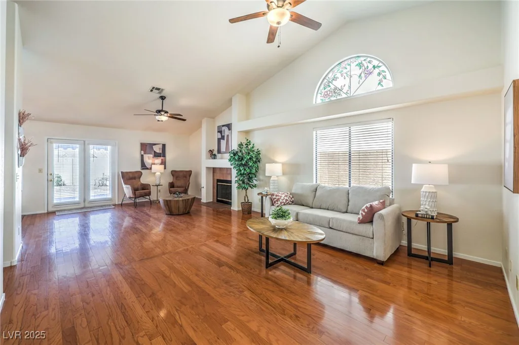 8428 Apple Hill, Las Vegas, NV 89128