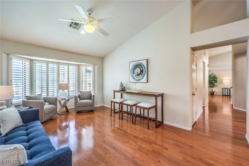 8428 Apple Hill, Las Vegas, NV 89128
