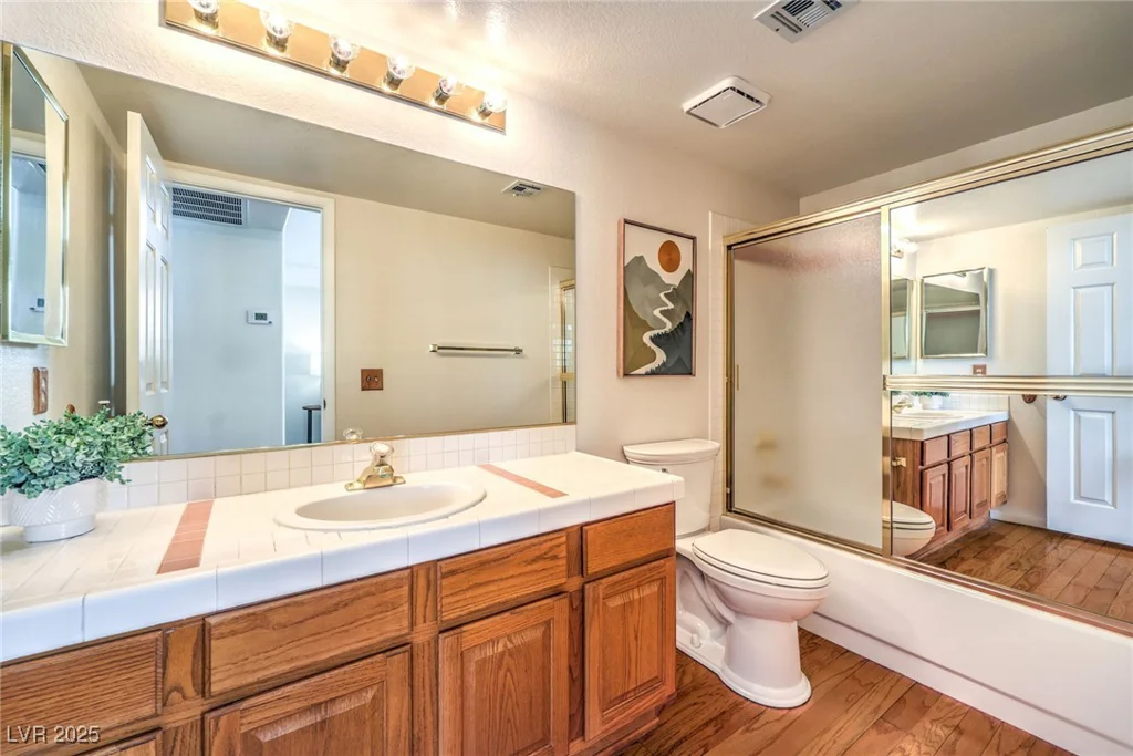8428 Apple Hill, Las Vegas, NV 89128