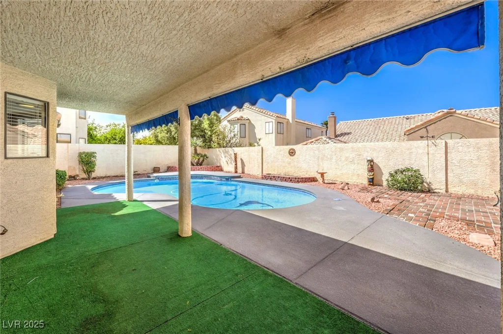 8428 Apple Hill, Las Vegas, NV 89128