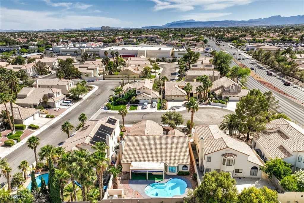 8428 Apple Hill, Las Vegas, NV 89128