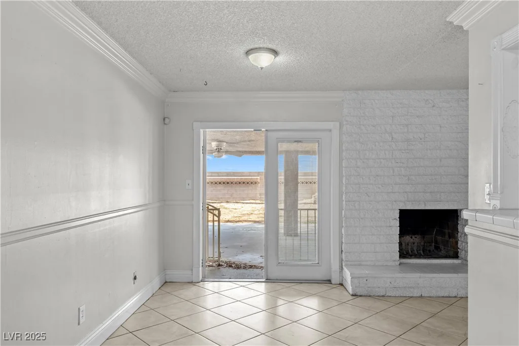 5101 Churchill, Las Vegas, NV 89107