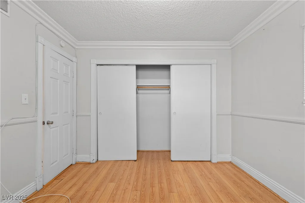 5101 Churchill, Las Vegas, NV 89107