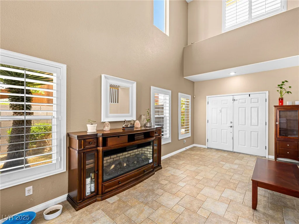 10612 Gum Tree, Las Vegas, NV 89144