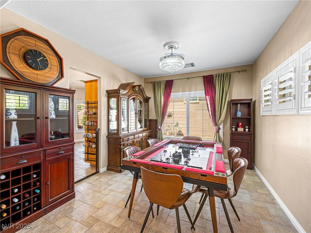 10612 Gum Tree, Las Vegas, NV 89144