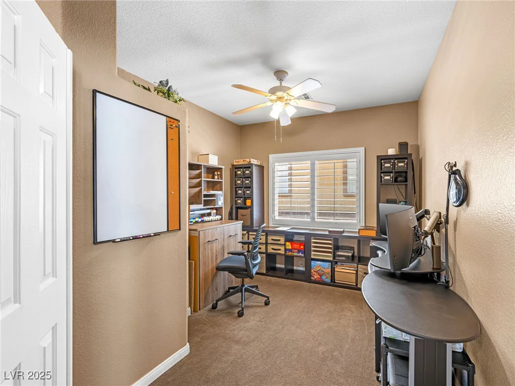 10612 Gum Tree, Las Vegas, NV 89144