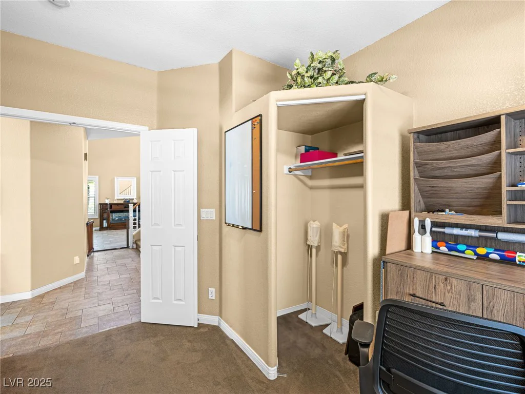 10612 Gum Tree, Las Vegas, NV 89144