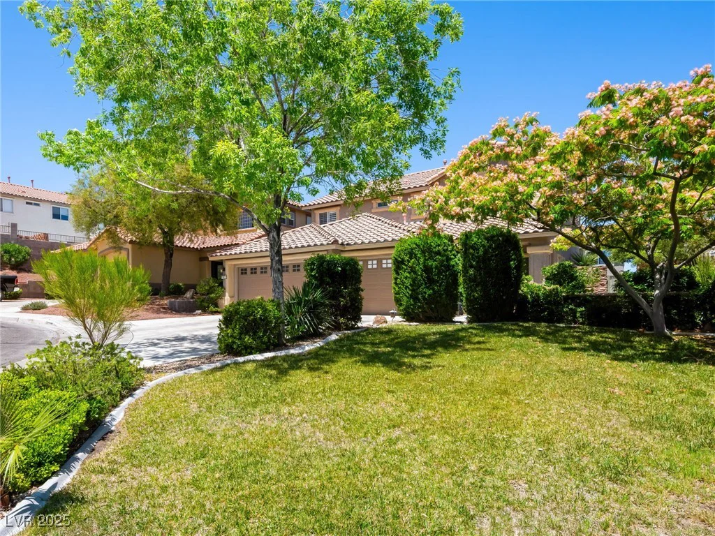 10612 Gum Tree, Las Vegas, NV 89144