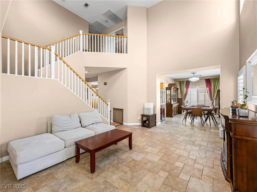10612 Gum Tree, Las Vegas, NV 89144