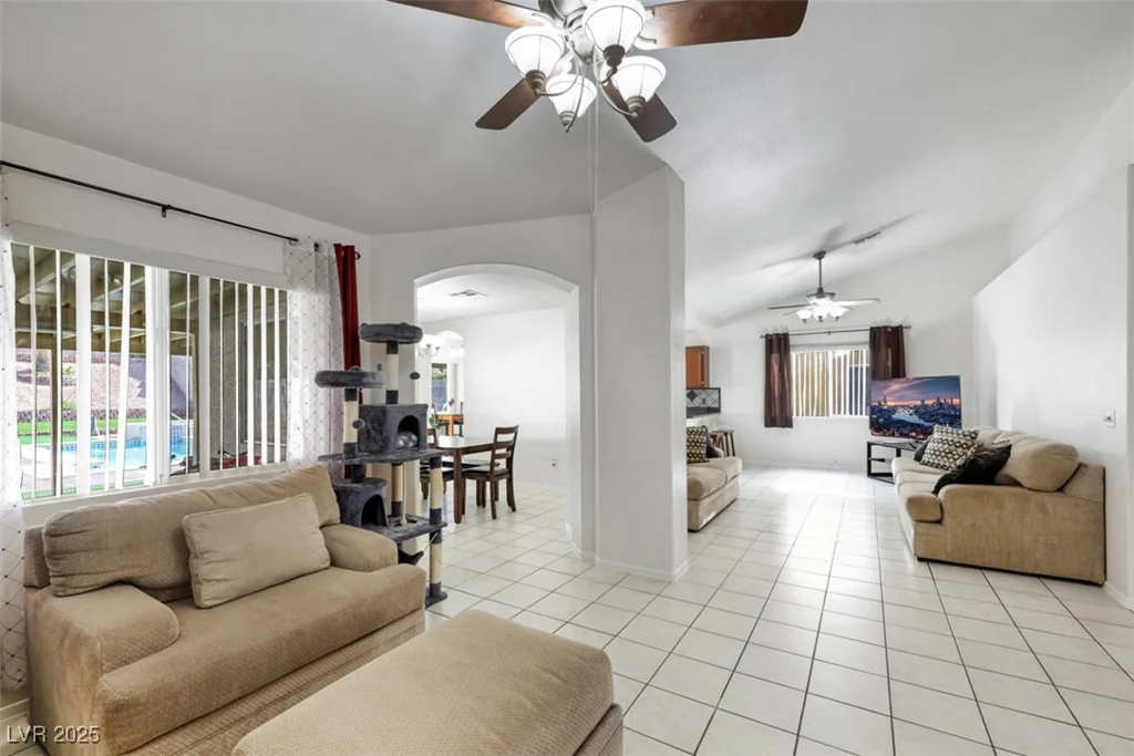 341 Waterwheel Falls, Henderson, NV 89015