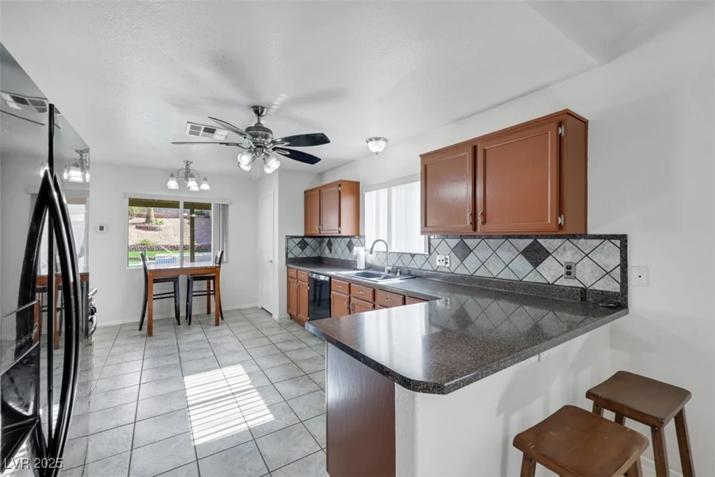 341 Waterwheel Falls, Henderson, NV 89015