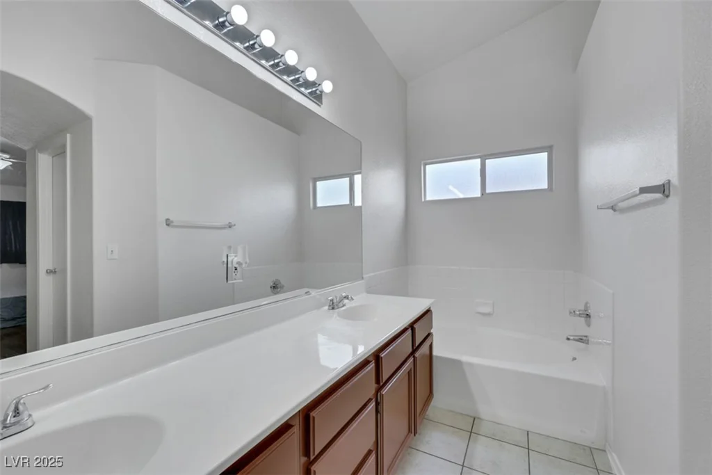 341 Waterwheel Falls, Henderson, NV 89015