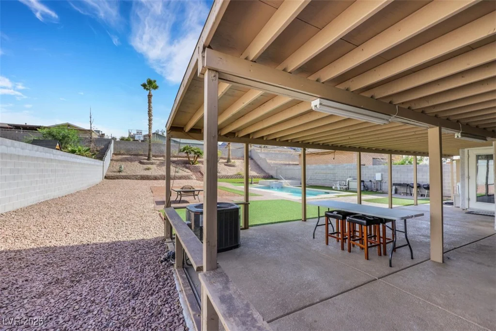 341 Waterwheel Falls, Henderson, NV 89015