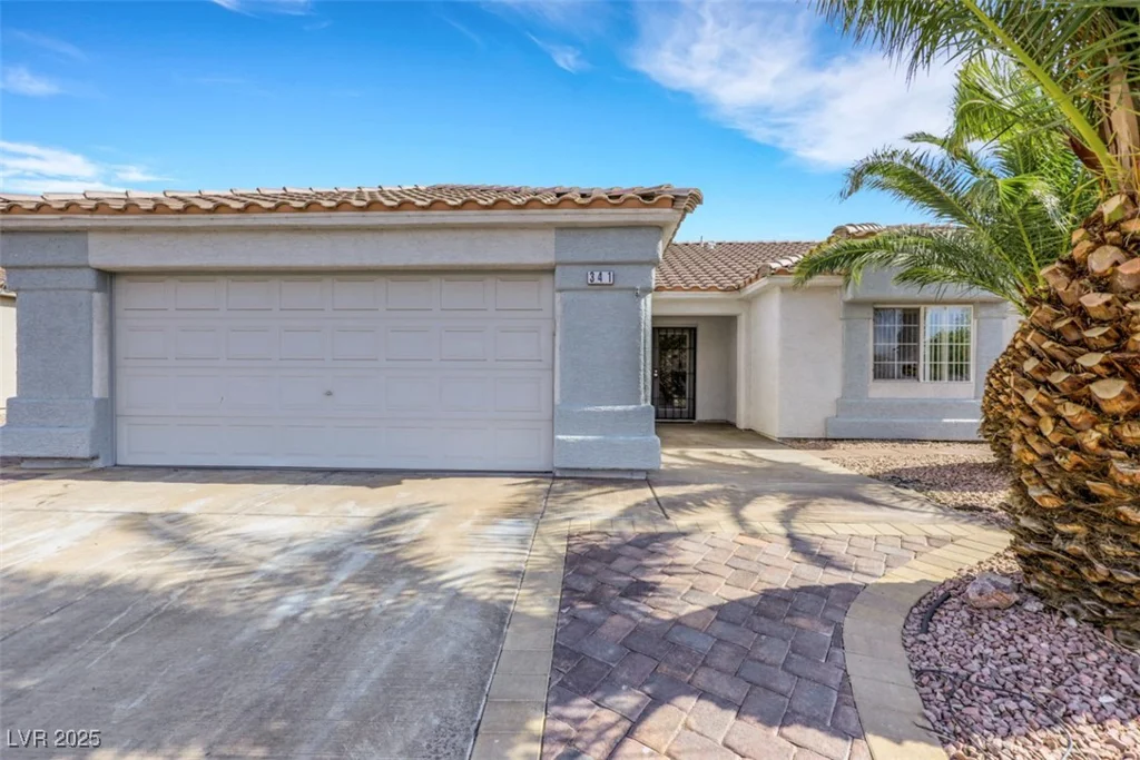 341 Waterwheel Falls, Henderson, NV 89015
