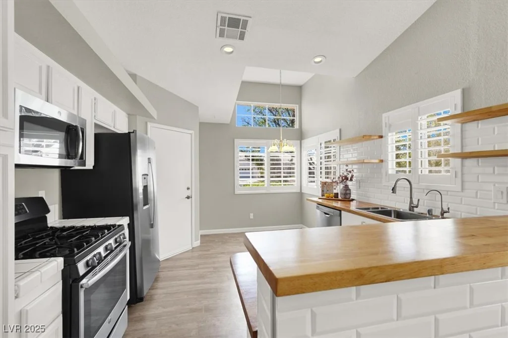 3053 Anchor Chain, Las Vegas, NV 89128