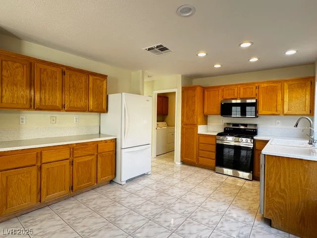 2419 Pebble Springs, Henderson, NV 89074
