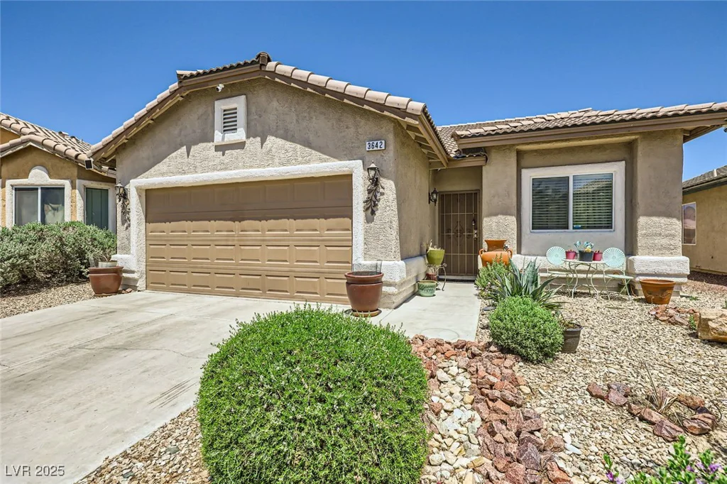 3642 Winter Whitetail, Las Vegas, NV 89122
