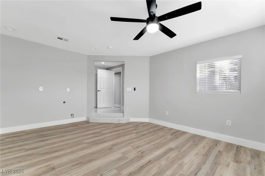 5453 Yvonne, Las Vegas, NV 89122