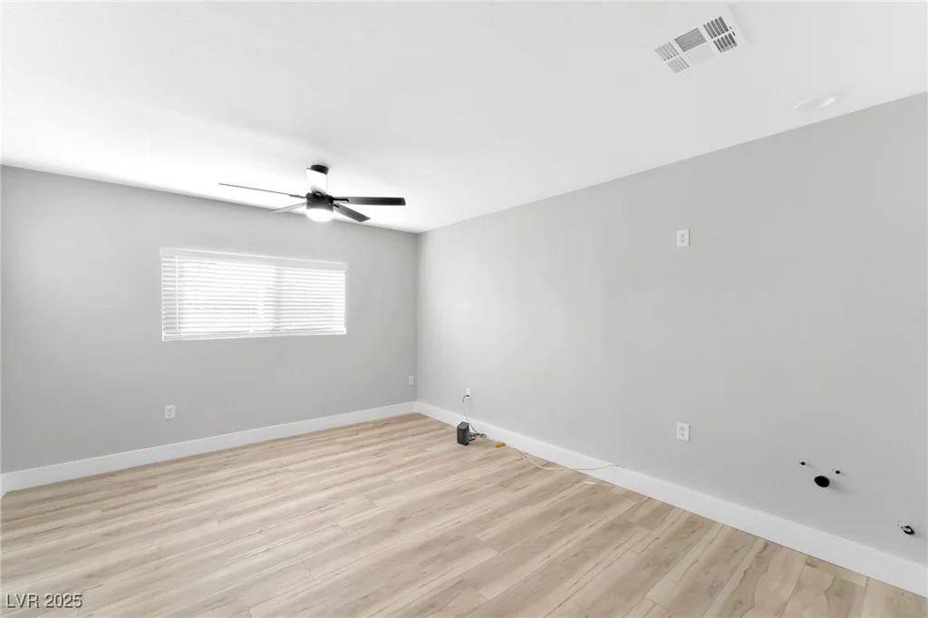 5453 Yvonne, Las Vegas, NV 89122