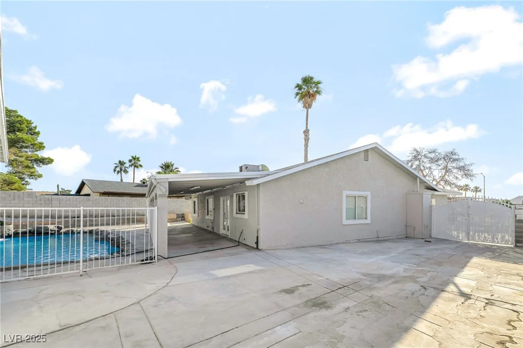 5453 Yvonne, Las Vegas, NV 89122