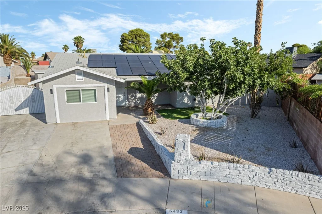5453 Yvonne, Las Vegas, NV 89122