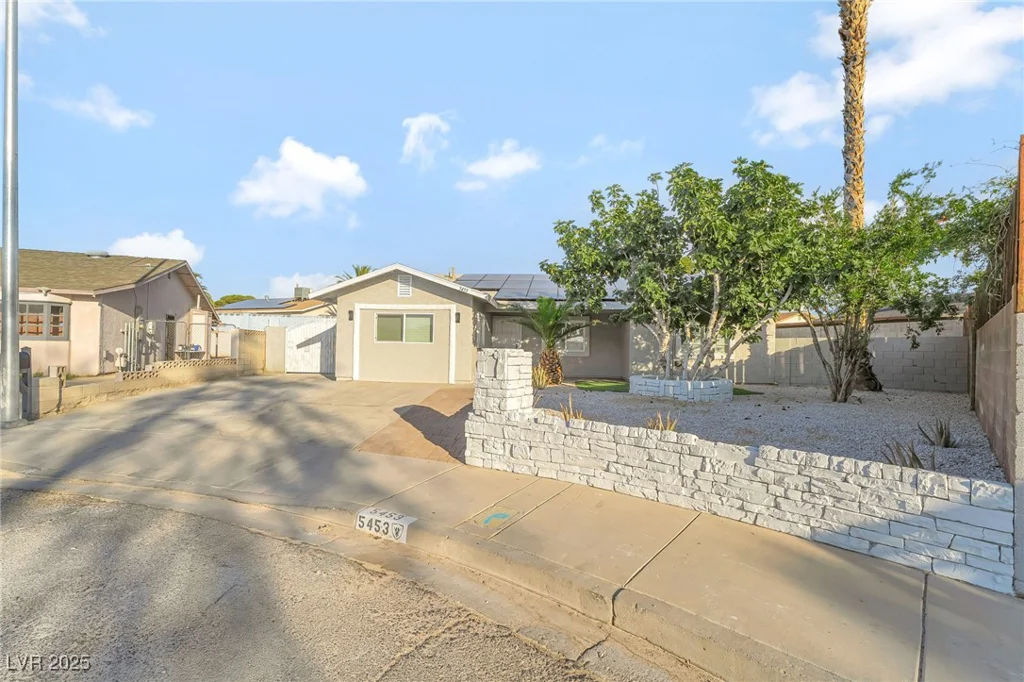 5453 Yvonne, Las Vegas, NV 89122