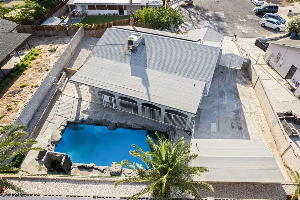 5453 Yvonne, Las Vegas, NV 89122
