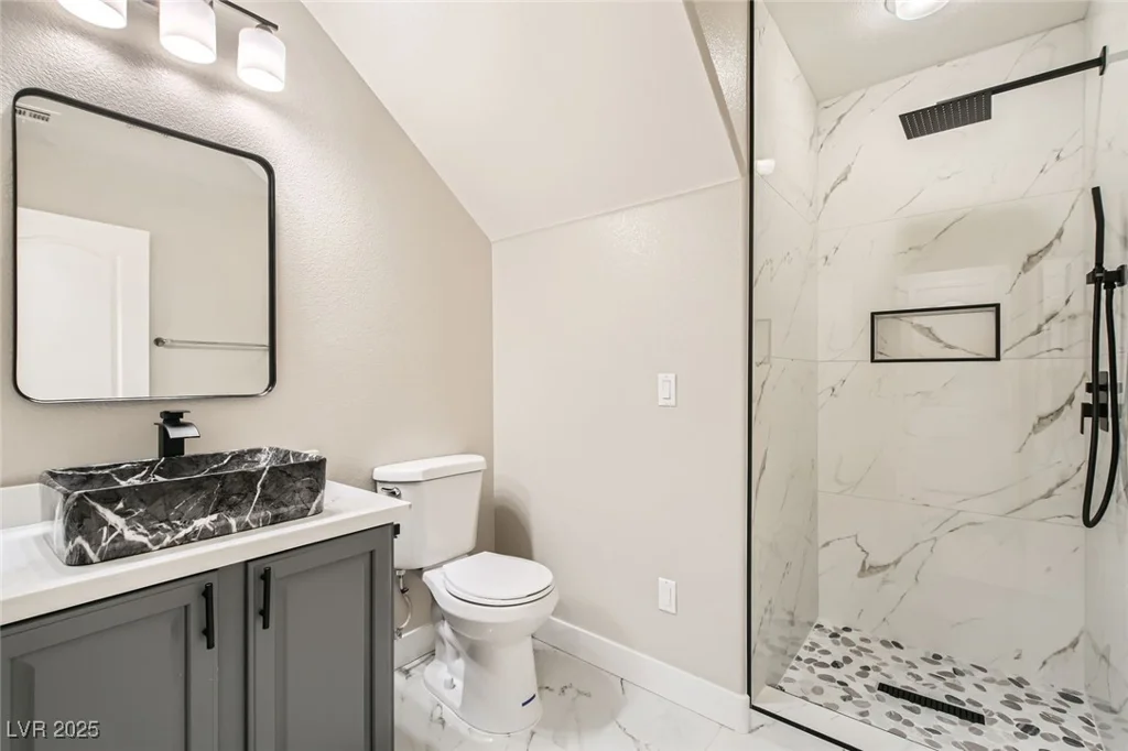 216 Sharp Edge, North Las Vegas, NV 89031