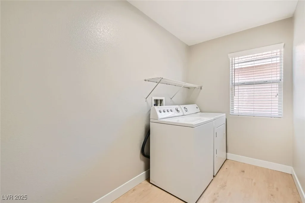 216 Sharp Edge, North Las Vegas, NV 89031