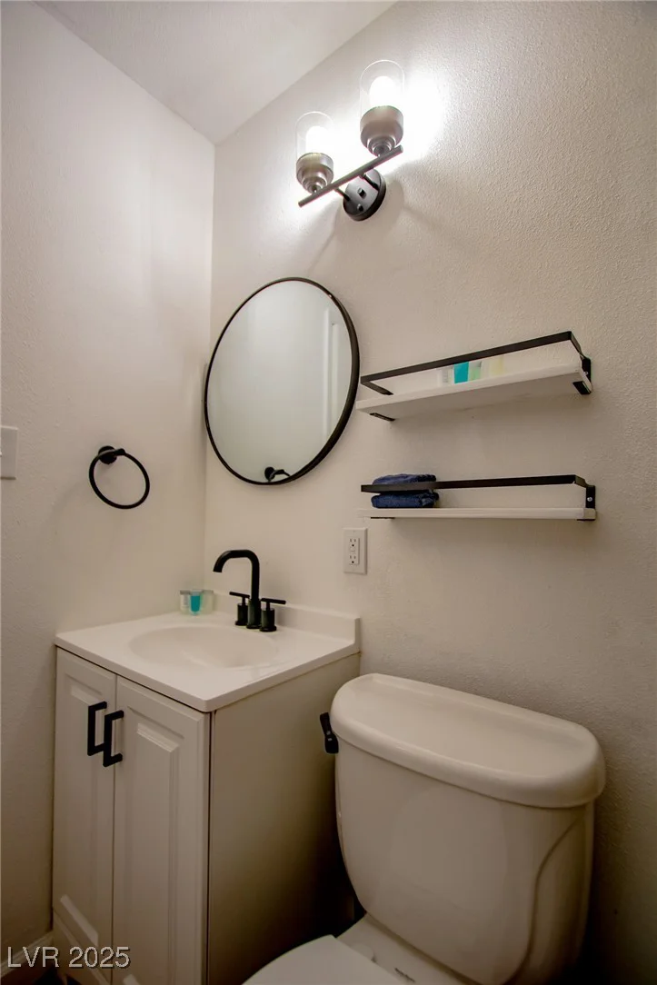 6301 Garwood, Las Vegas, NV 89107